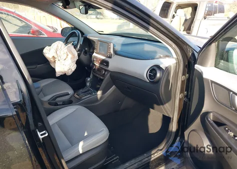 2018 Hyundai Kona Limited z USA, uszkodzony, nr VIN KM8K3CA56JU125960